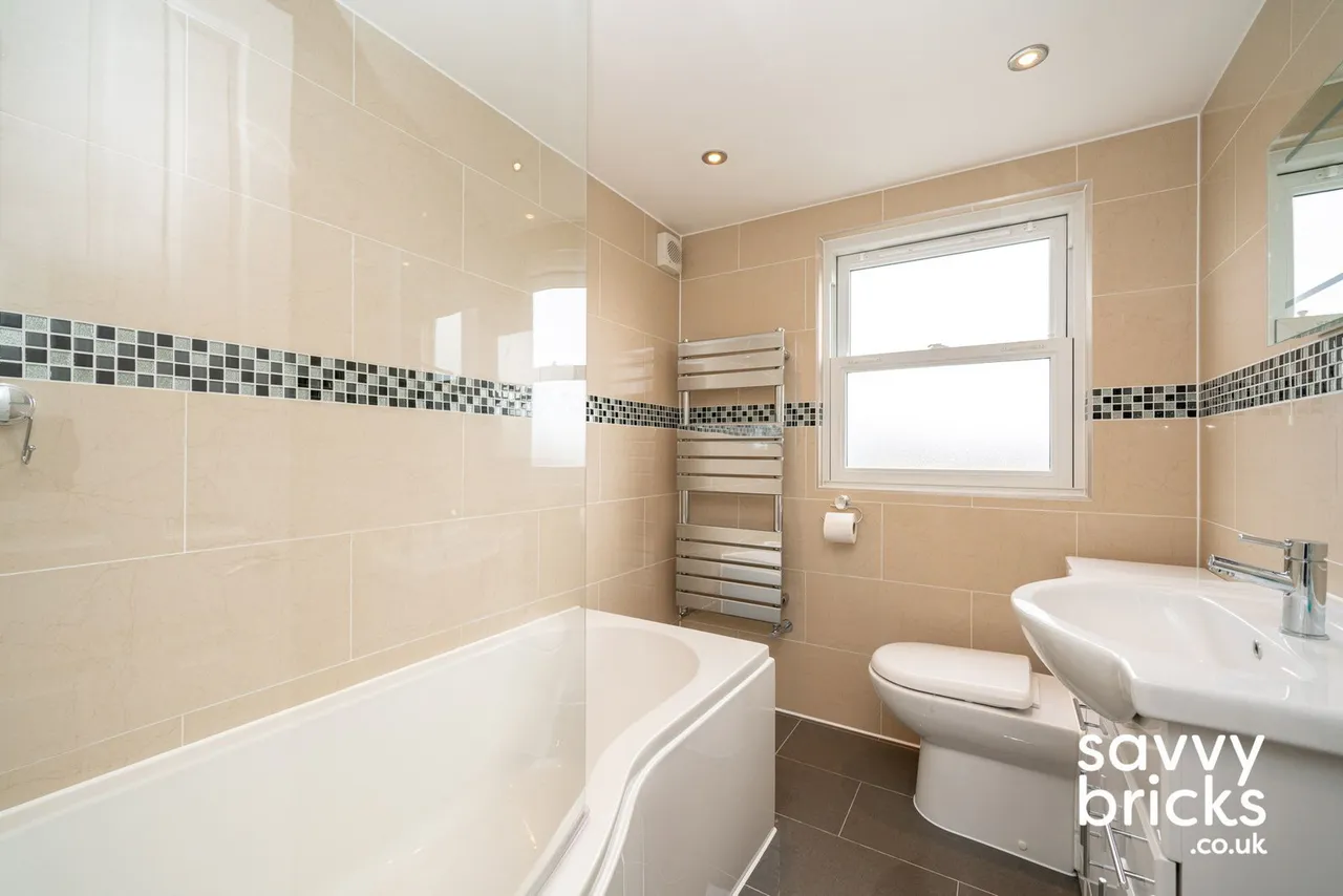 Cardiff Road, Watford, WD18 0DS, photo 9