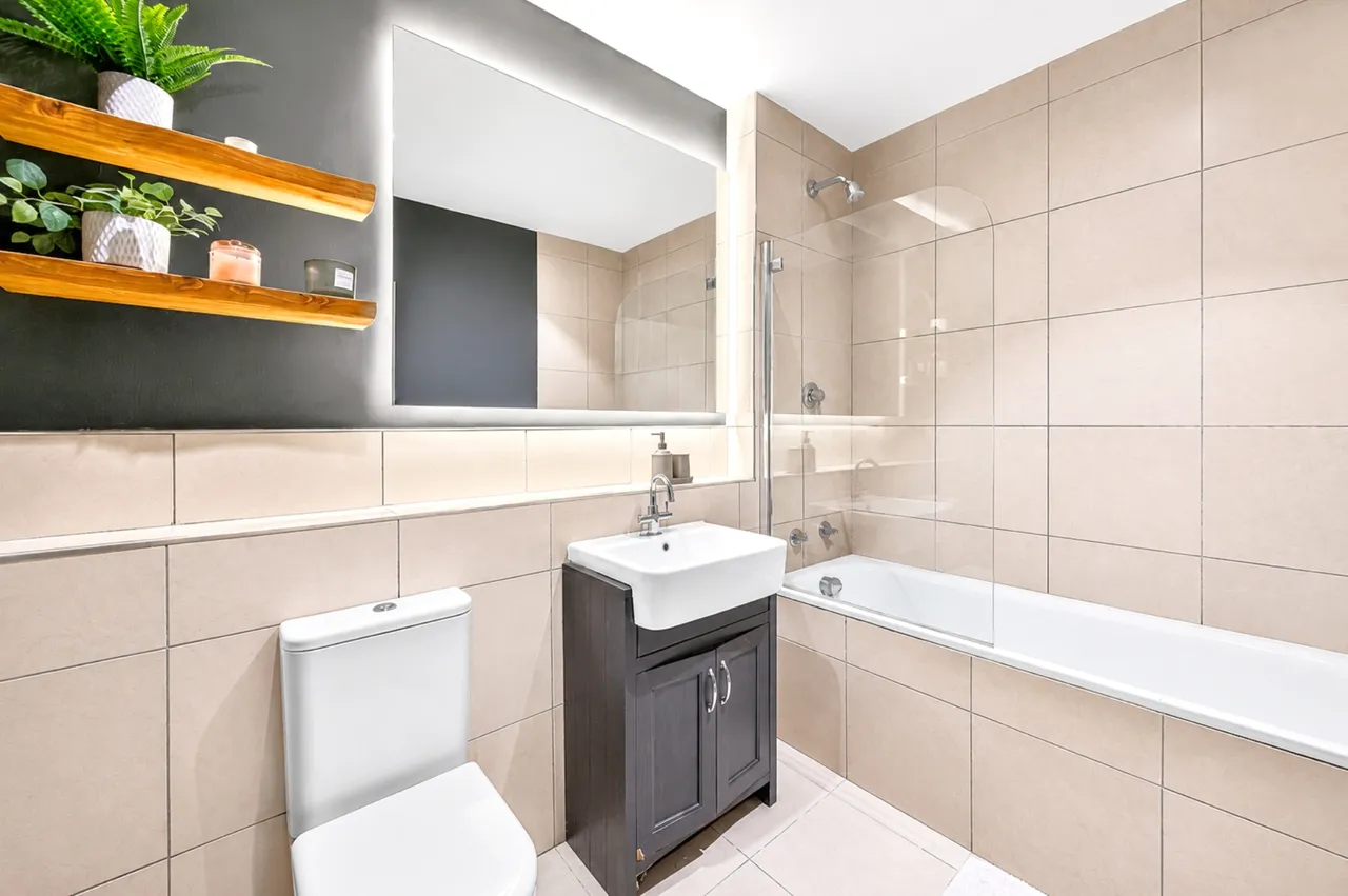 Hillside Road, London, SW2, photo 9