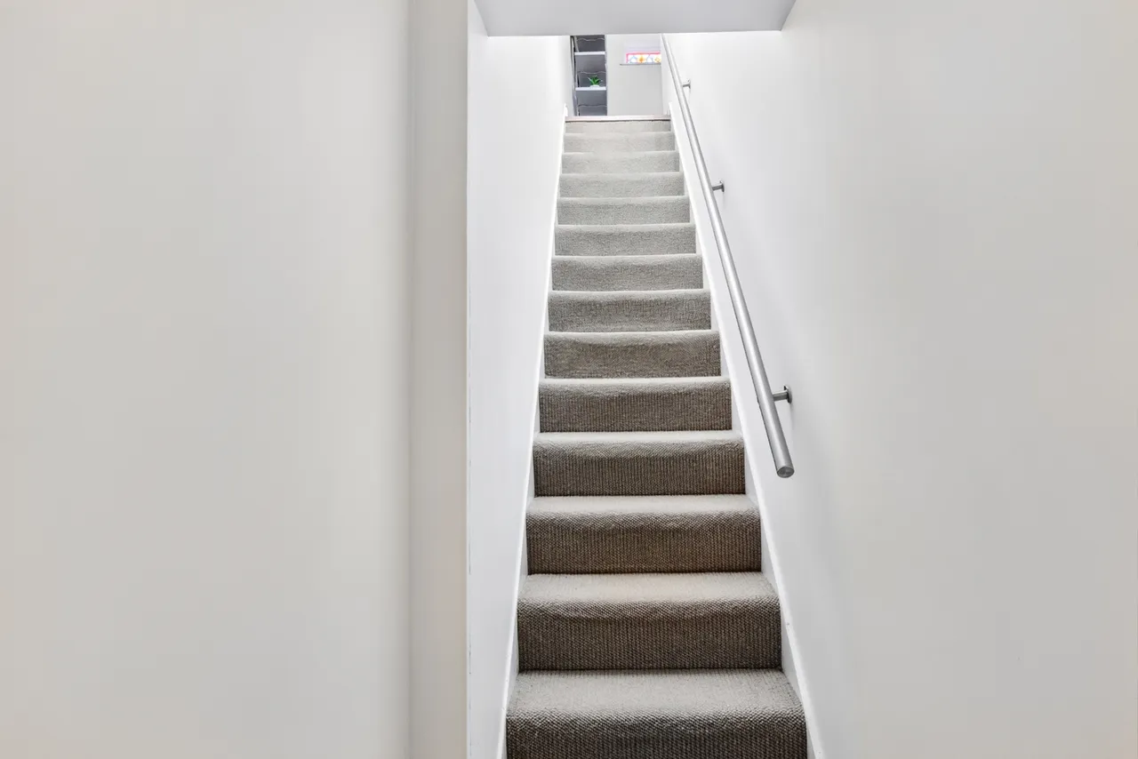 Hillside Road, London, SW2, photo 10