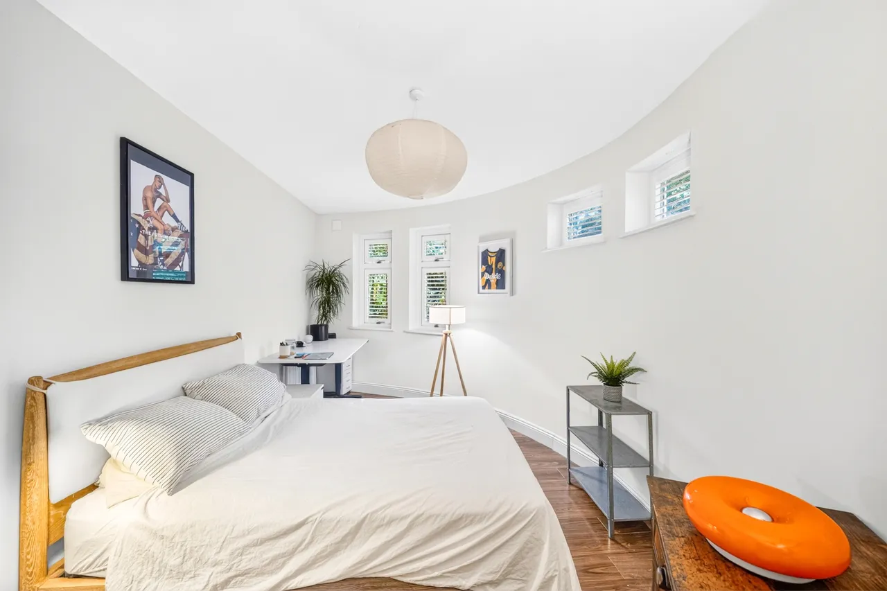 Hillside Road, London, SW2, photo 12