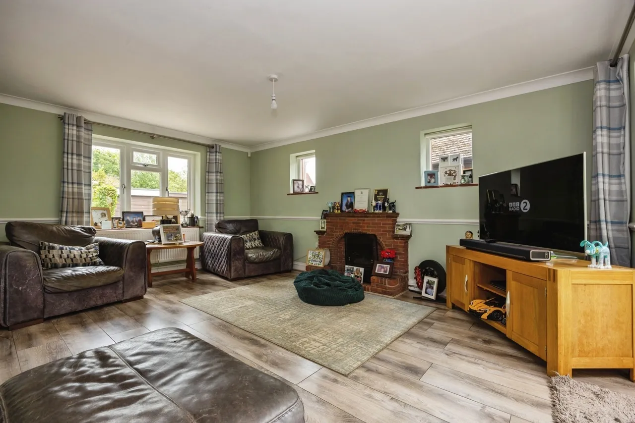 Church Road, Milford, GU8, photo 13