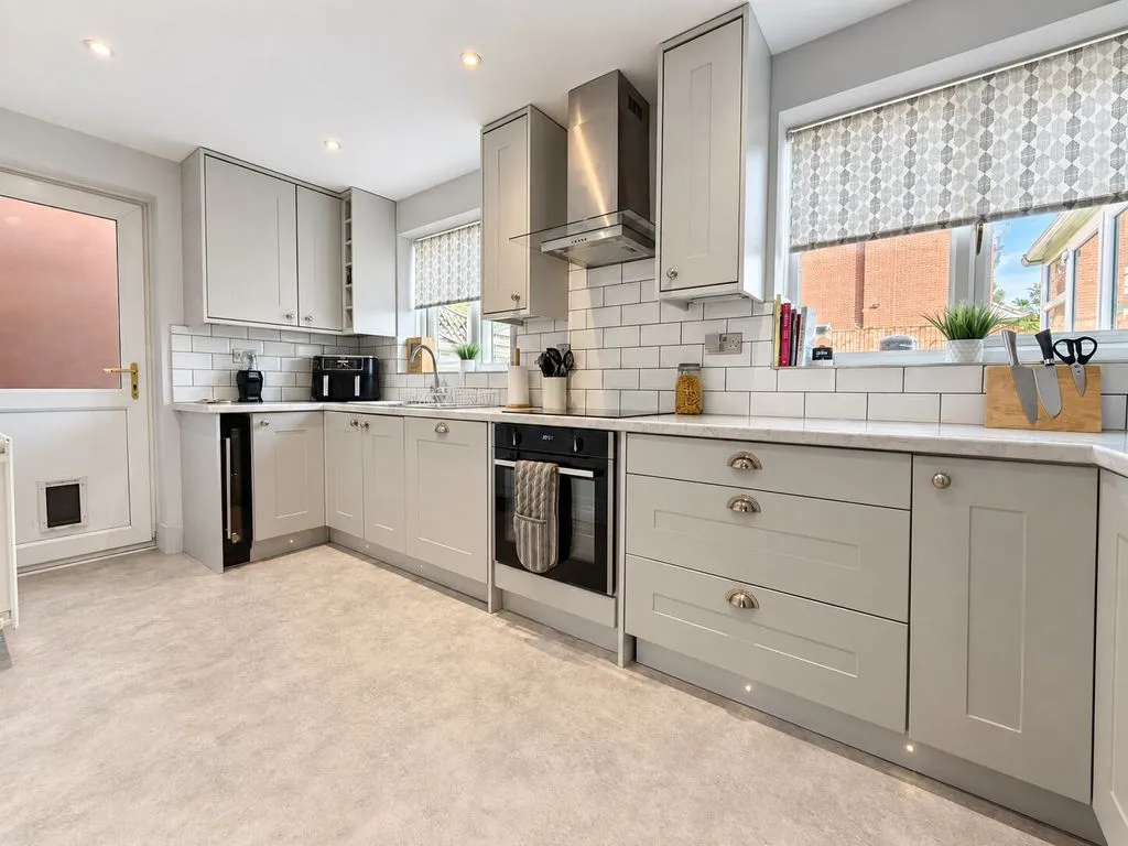 Betteridge Drive, Sutton Coldfield, B76, photo 3