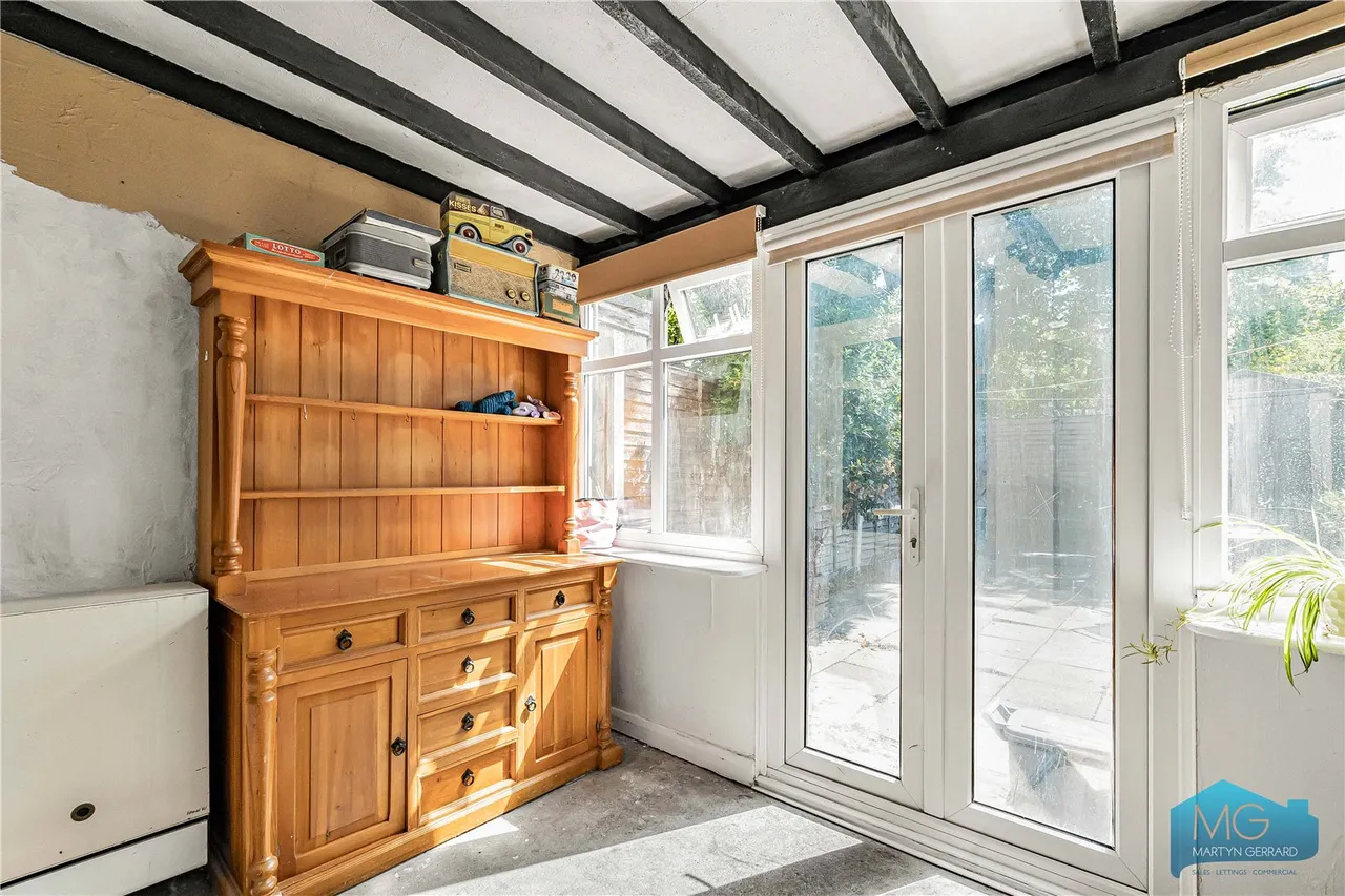 Brackenbury Road, London, N2, photo 8