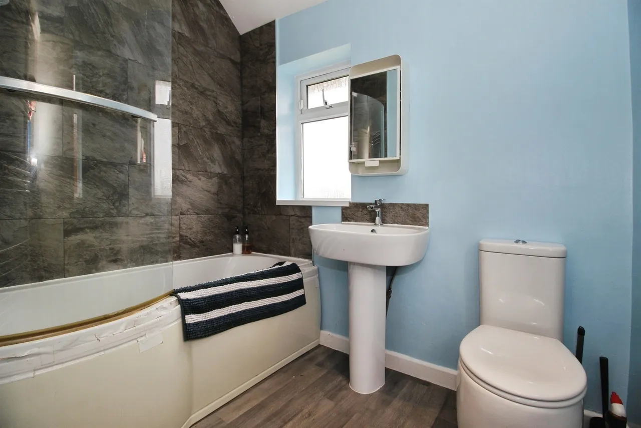 Harley Drive, Leeds, photo 9