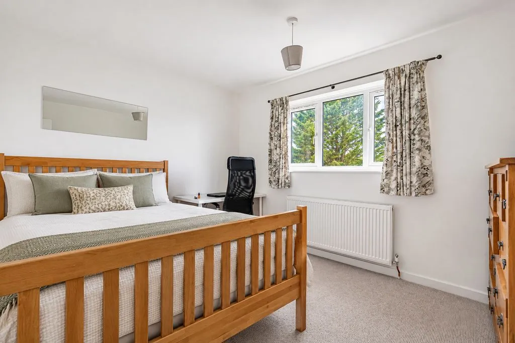Fountaine Close, Great Linford, MK14, photo 9