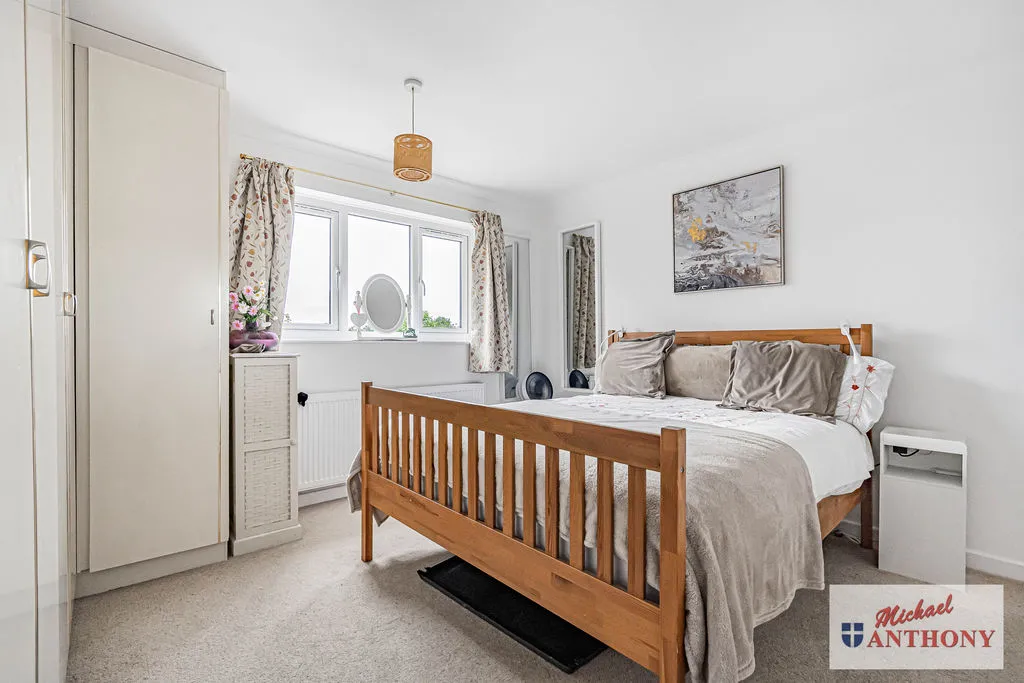 Fountaine Close, Great Linford, MK14, photo 7