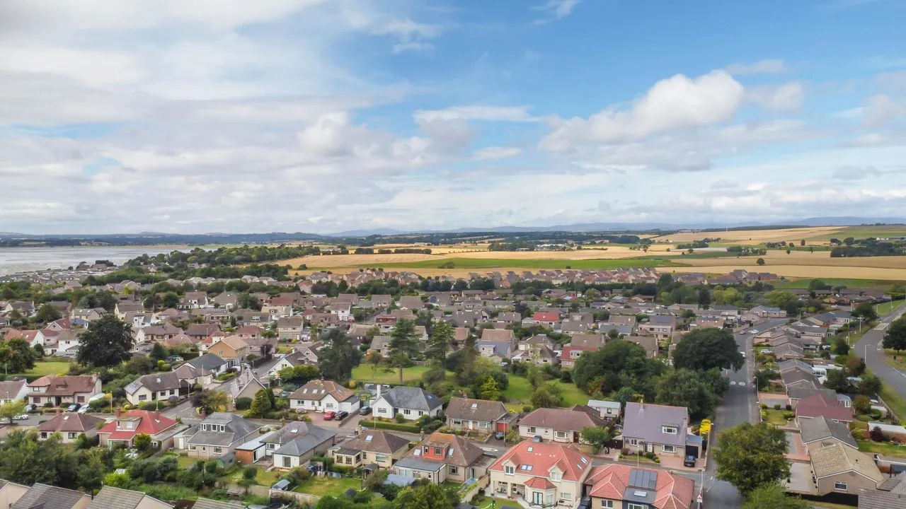 Lochside Crescent, Montrose, DD10, photo 32