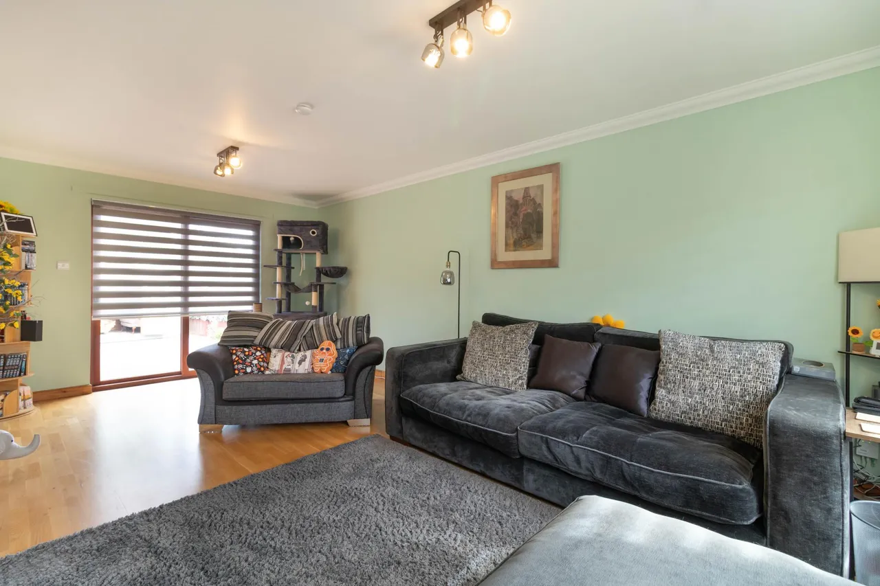 Lochside Crescent, Montrose, DD10, photo 9