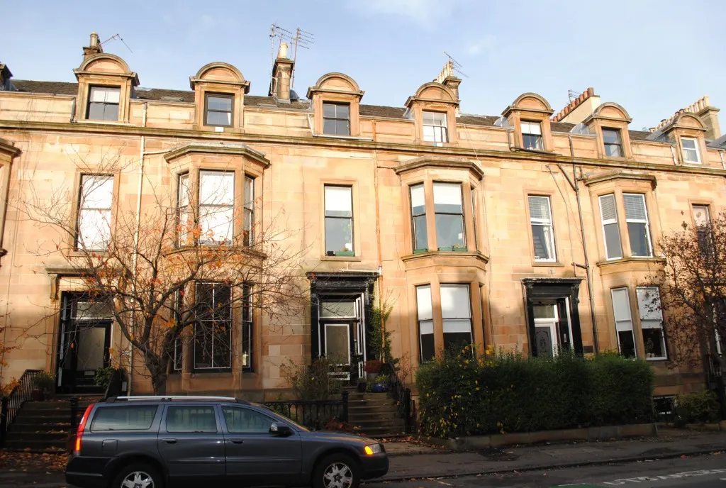 2 bed flat to rent, Highburgh Road, Glasgow, G12