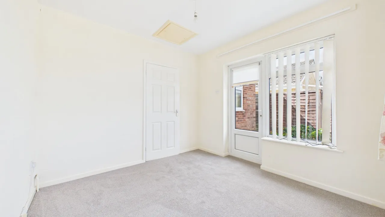 Godiva Crescent, Bourne, PE10, photo 18