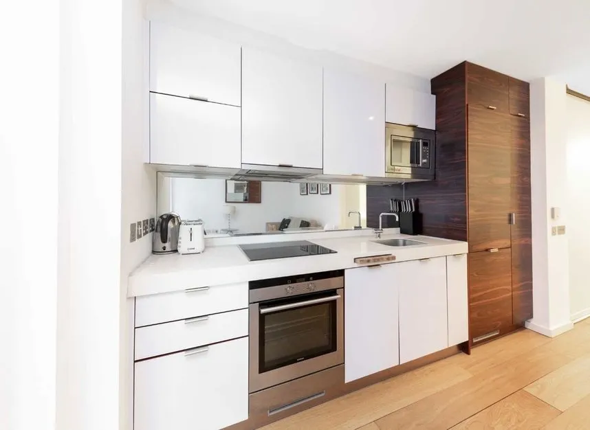 Fairmont Avenue, Canary Wharf, E14, photo 5
