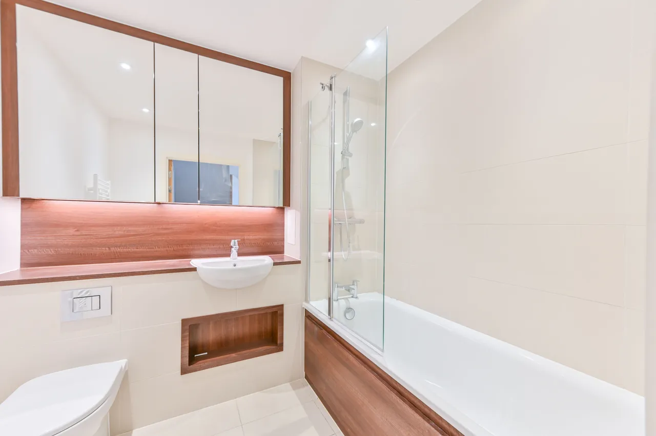 Flat 171, Marathon House, 33 Olympic Way, Wembley, photo 4