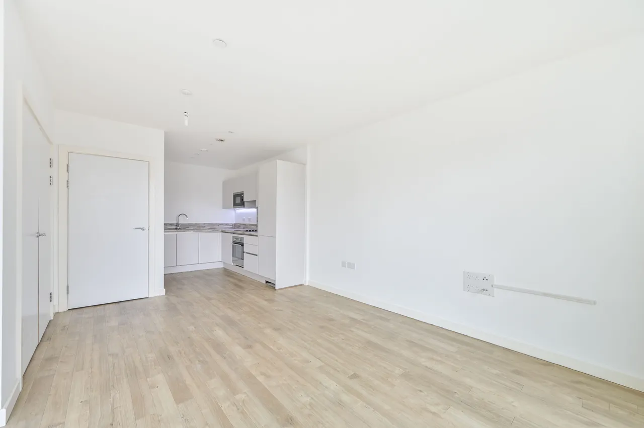 Flat 171, Marathon House, 33 Olympic Way, Wembley, photo 7