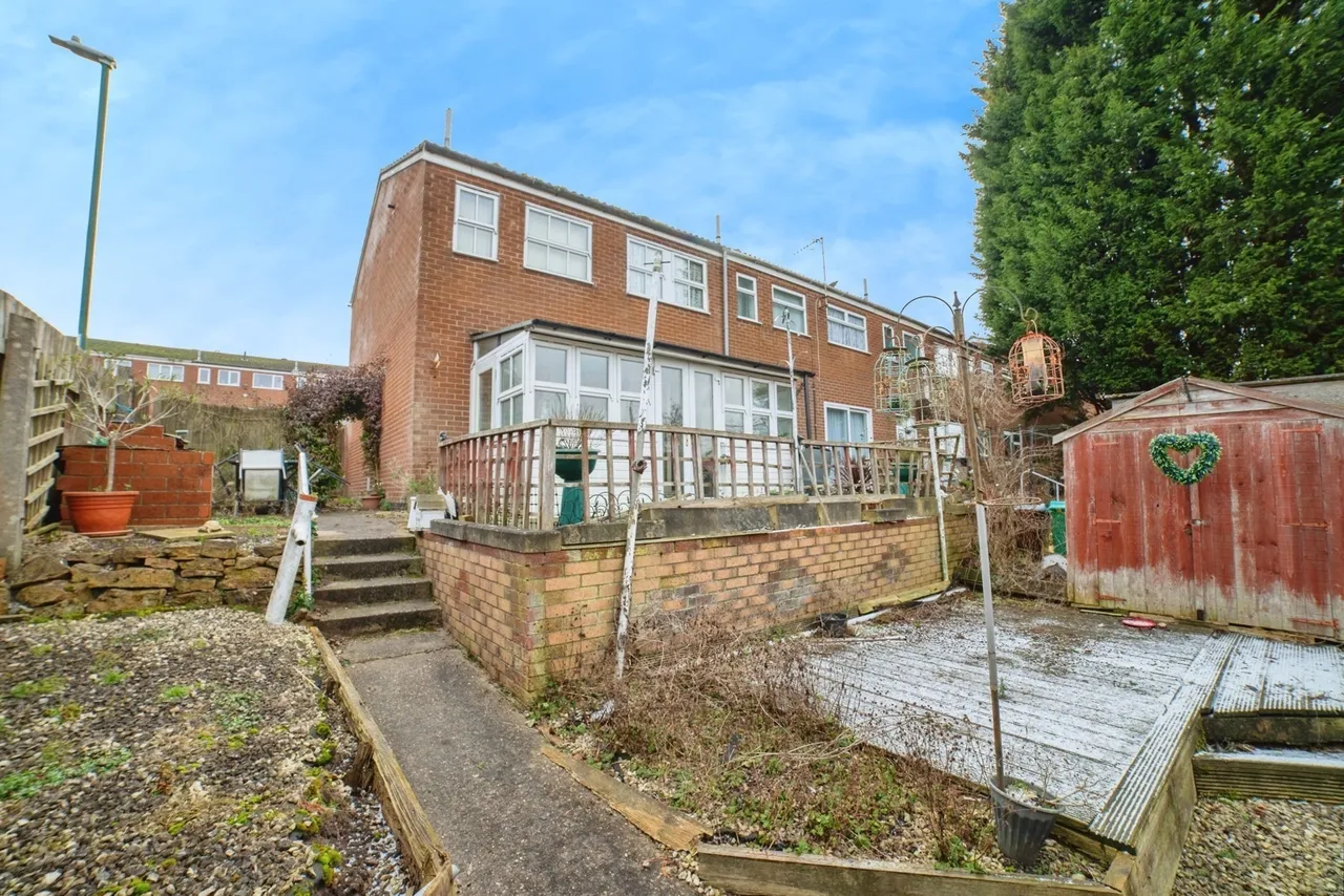 Bradwell Drive, NOTTINGHAM, Nottinghamshire, NG5, photo 13