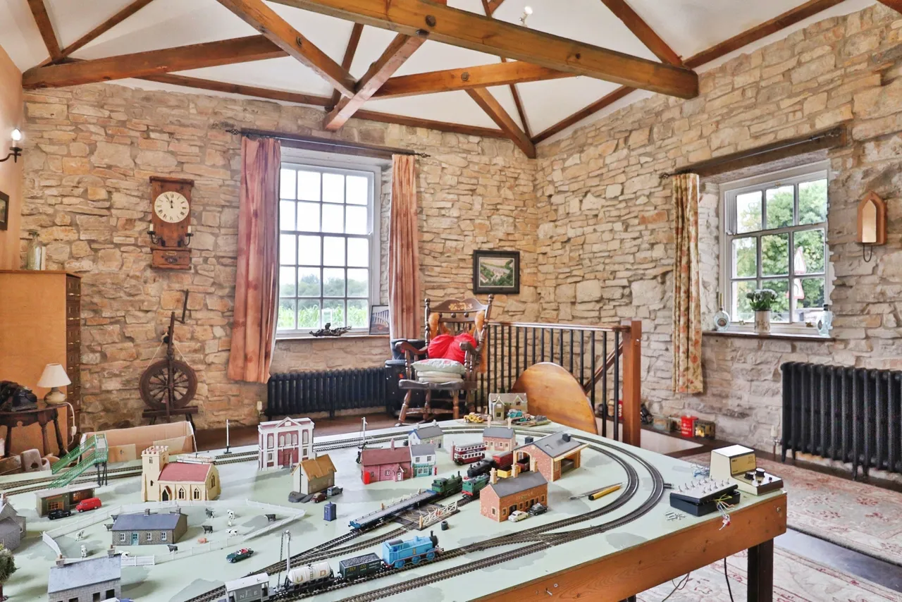 Lumby Lane, Leeds, LS25, photo 19