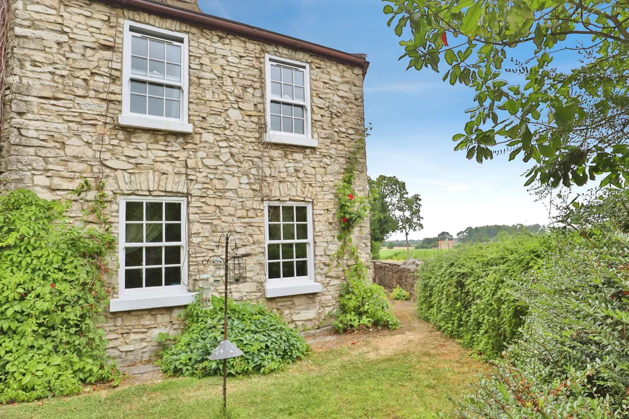 Lumby Lane, Leeds, LS25, photo 24