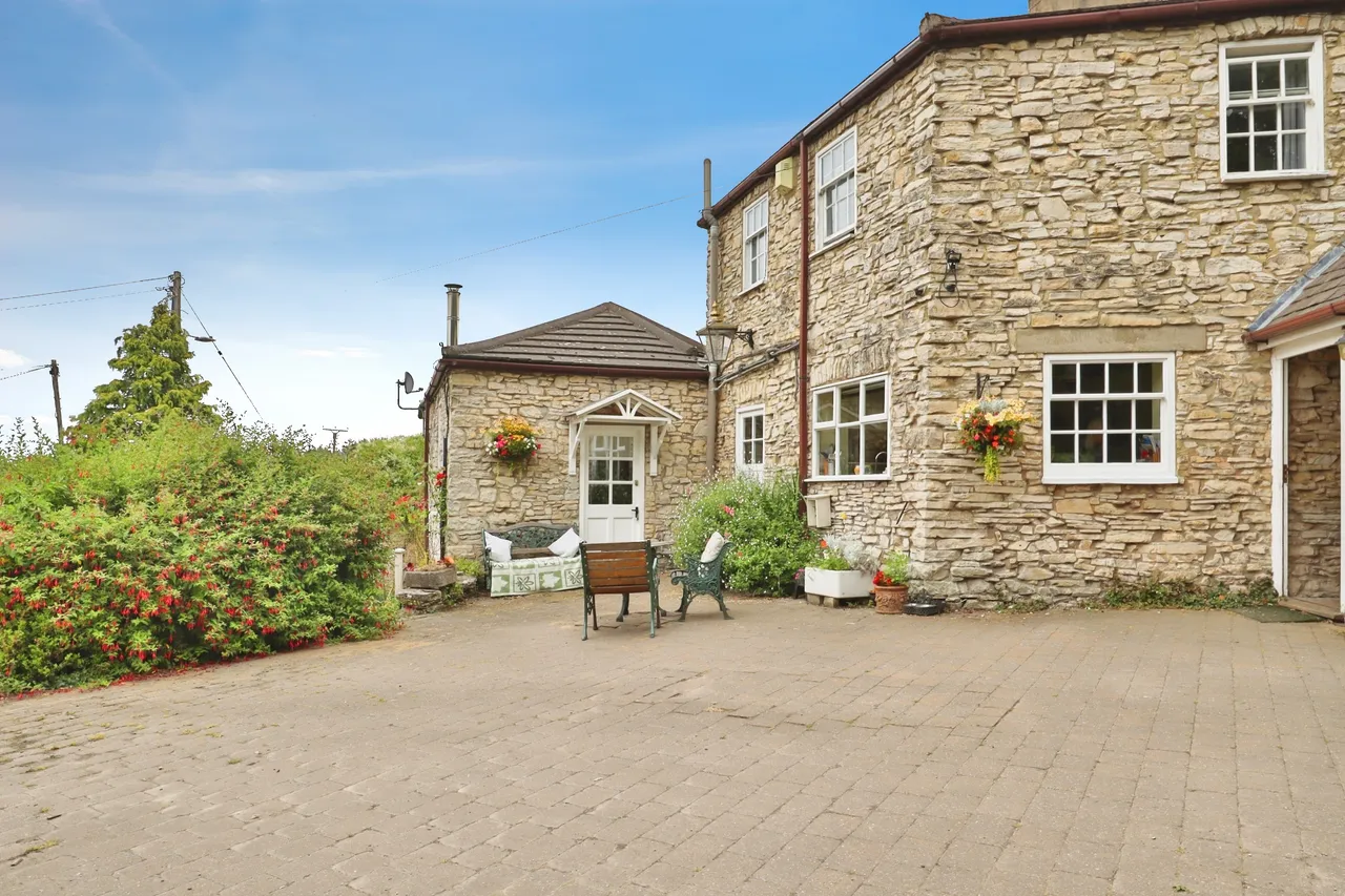 Lumby Lane, Leeds, LS25, photo 25