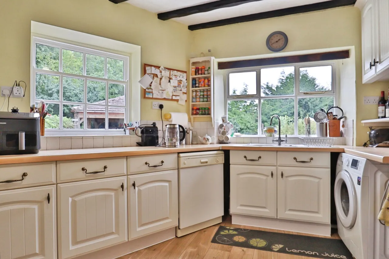 Lumby Lane, Leeds, LS25, photo 2