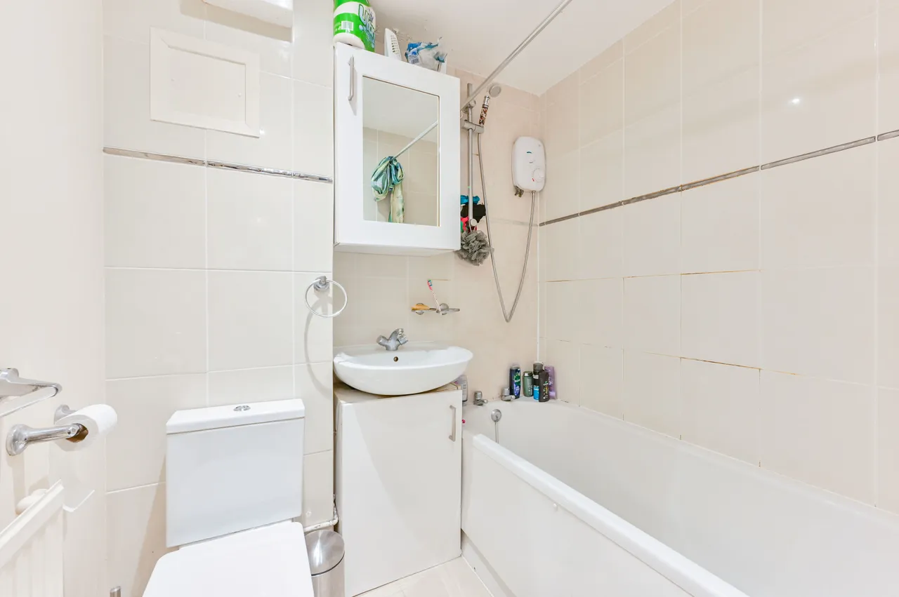 5 Trinity Court, 1a Croxley Road, London, photo 5