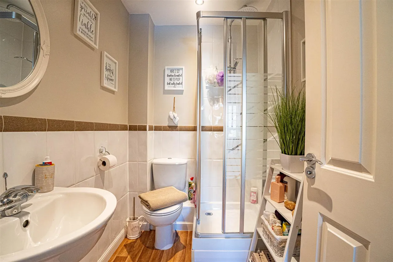 Celandine Drive, St. Leonards-On-Sea, photo 14
