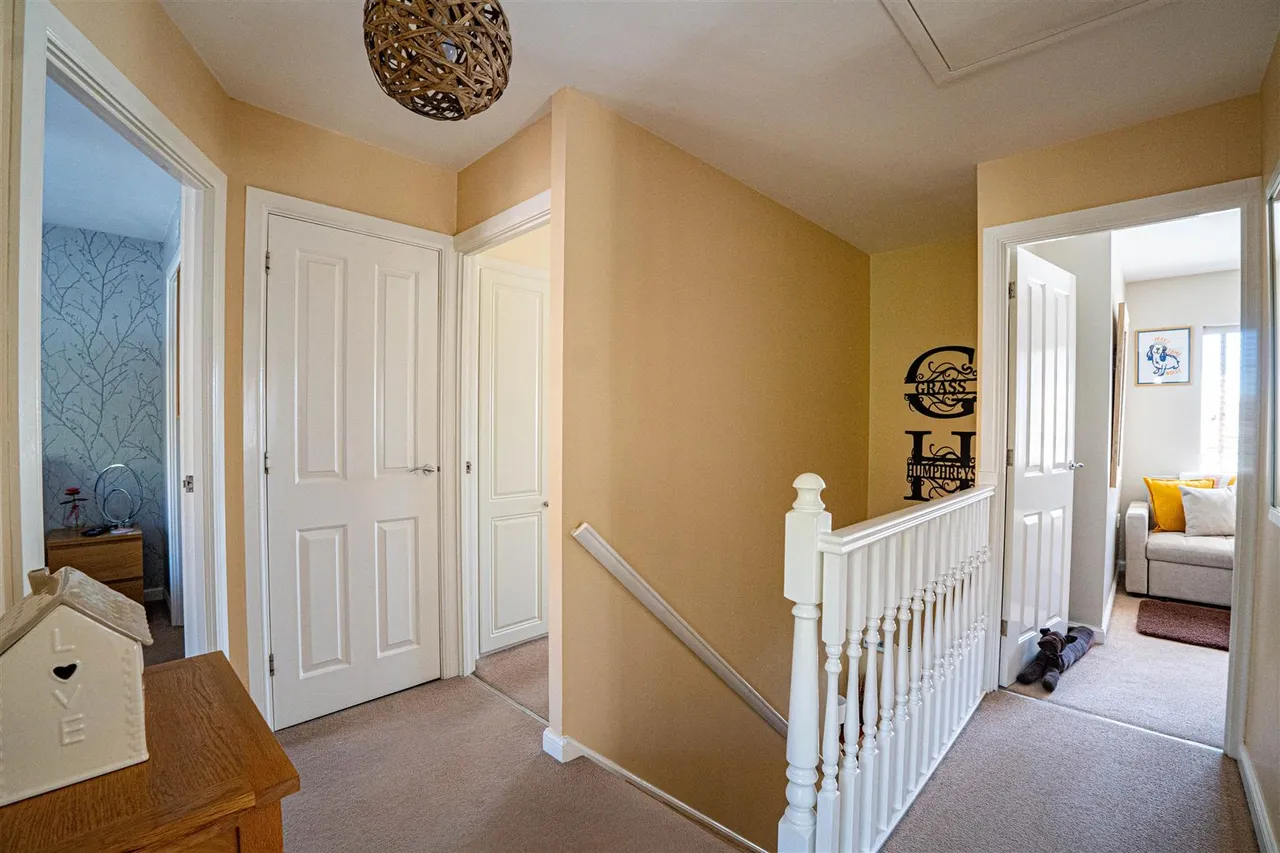 Celandine Drive, St. Leonards-On-Sea, photo 36