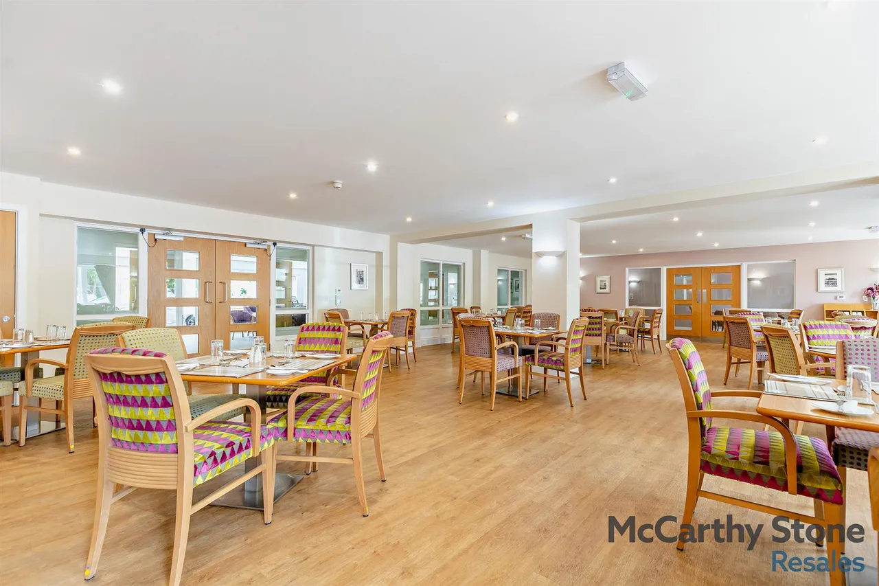 Old Park Road, Hitchin, SG5, photo 20