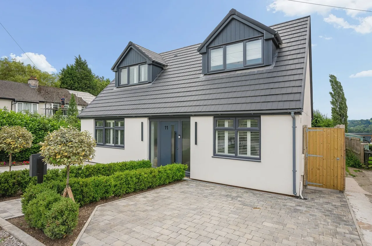 3 bed house for sale, Parkside Lane, Stockport