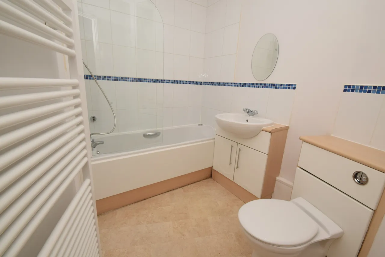 Parkhouse Court, Hatfield, AL10, photo 8