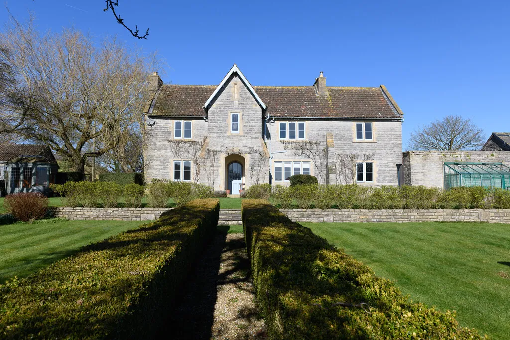 5 bed house to rent, Somerton Road, Street, BA16