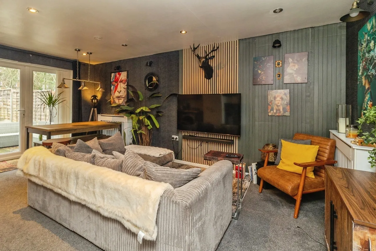 Harcourt, Bradwell, Milton Keynes, Buckinghamshire, MK13, photo 10
