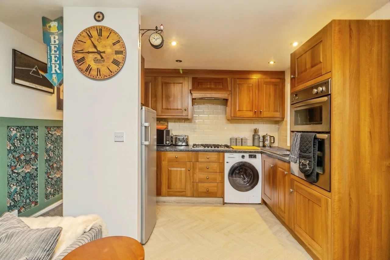 Harcourt, Bradwell, Milton Keynes, Buckinghamshire, MK13, photo 7