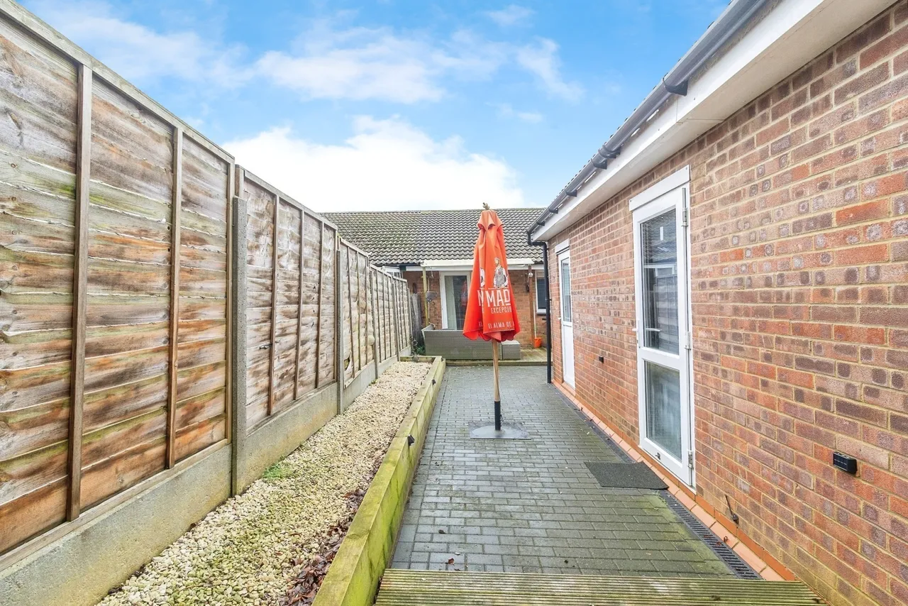 Harcourt, Bradwell, Milton Keynes, Buckinghamshire, MK13, photo 19
