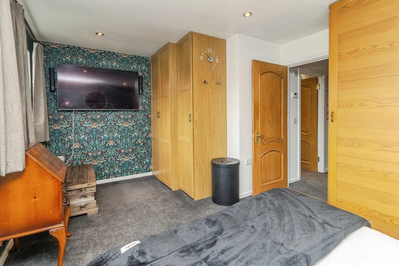 Harcourt, Bradwell, Milton Keynes, Buckinghamshire, MK13, photo 14