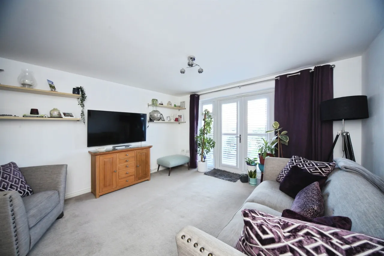 Verde Close, Luton, LU2, photo 6