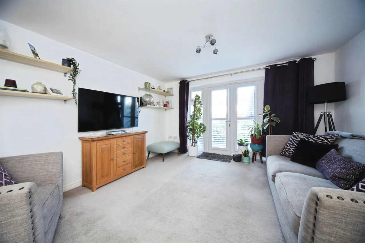 Verde Close, Luton, LU2, photo 7