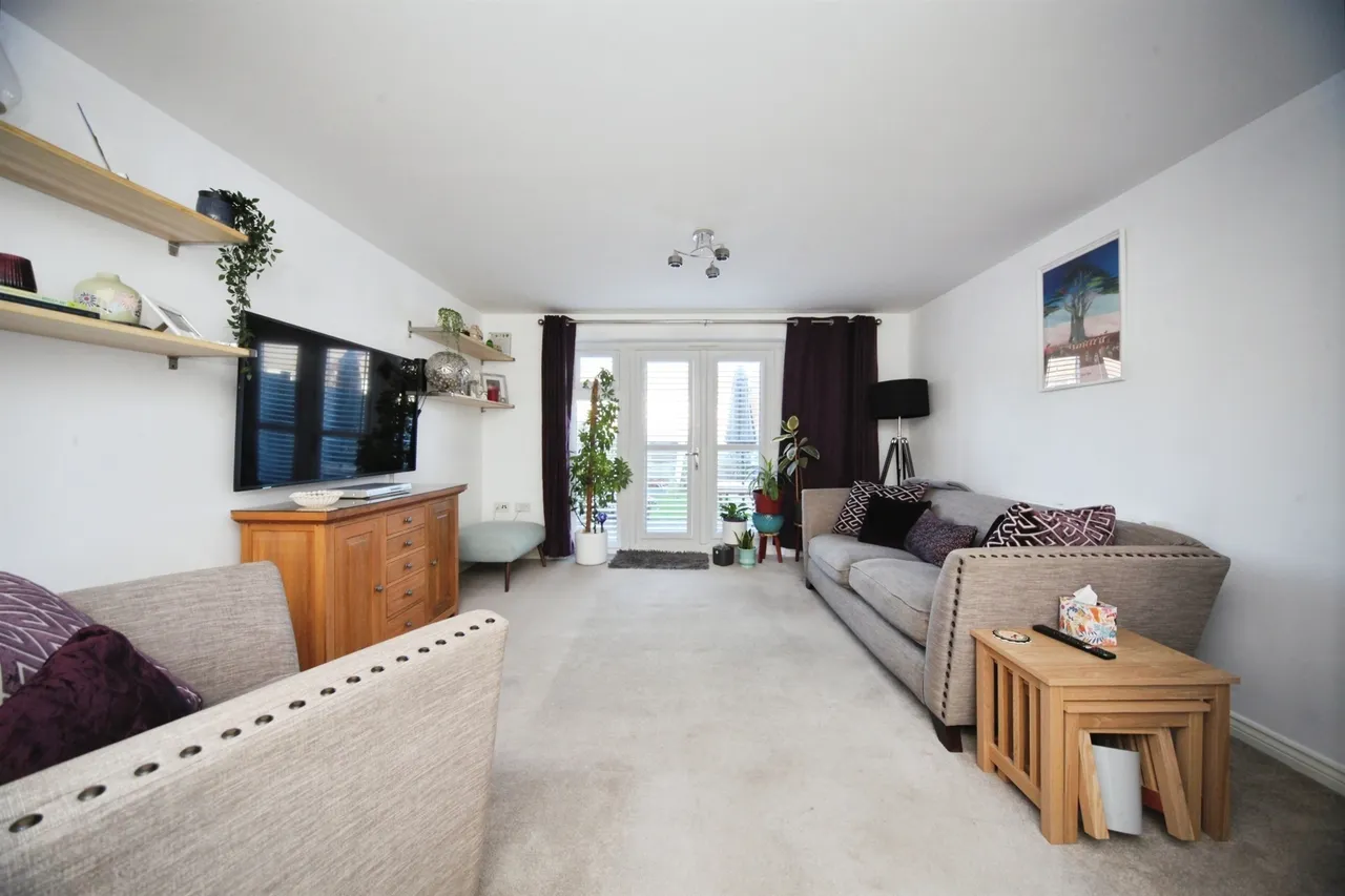 Verde Close, Luton, LU2, photo 5