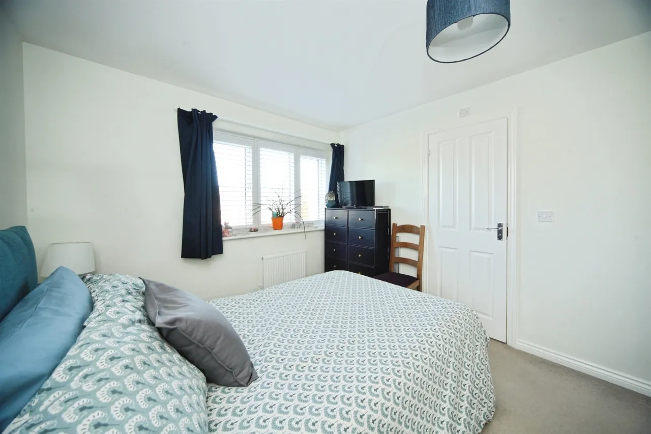 Verde Close, Luton, LU2, photo 14