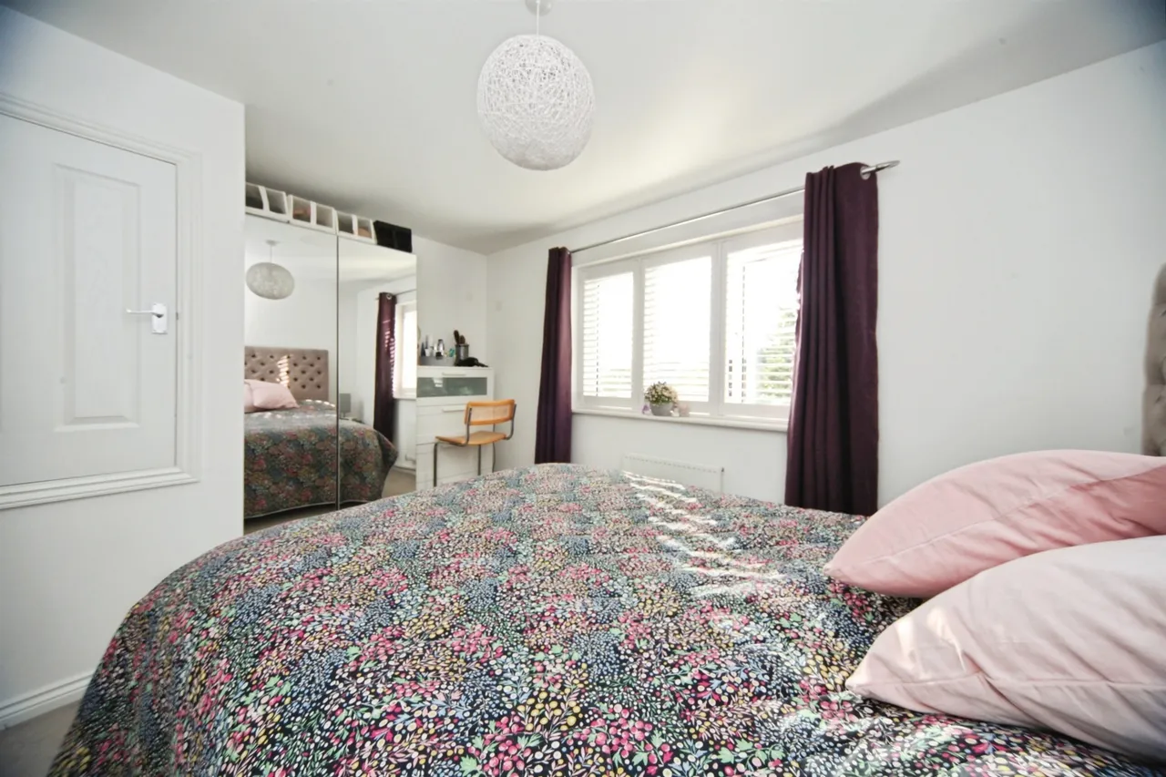 Verde Close, Luton, LU2, photo 11