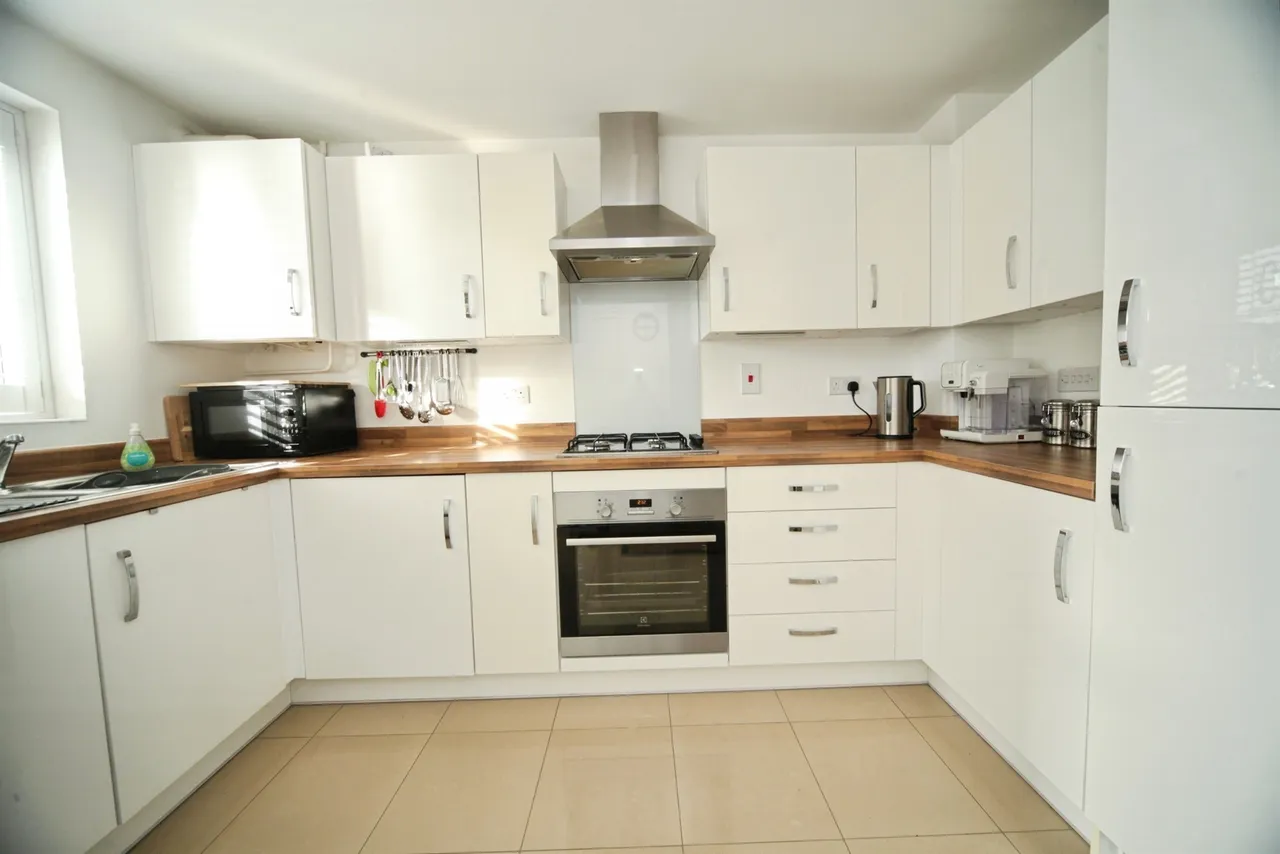 Verde Close, Luton, LU2, photo 4