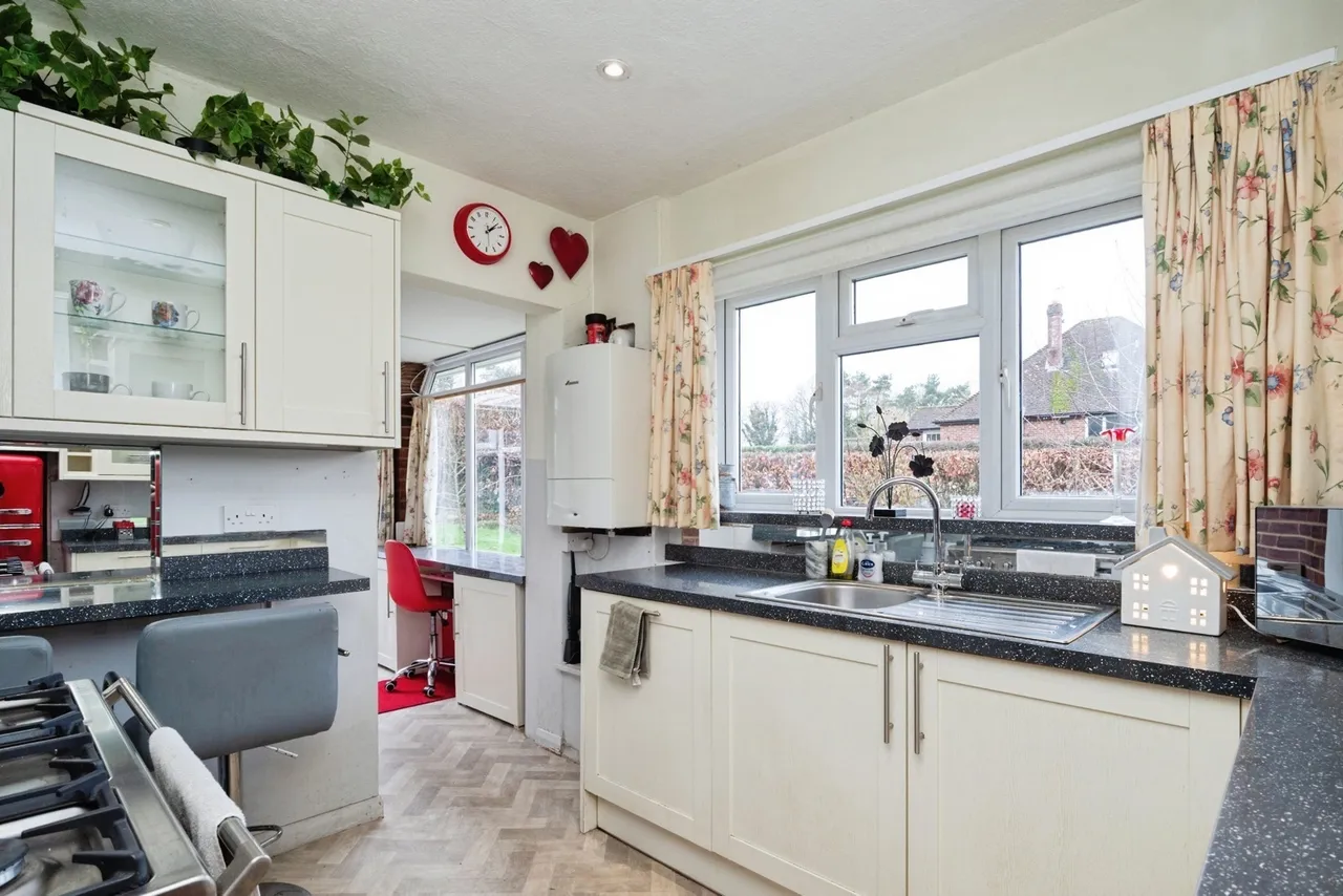 Fayre Meadow, Robertsbridge, TN32, photo 14
