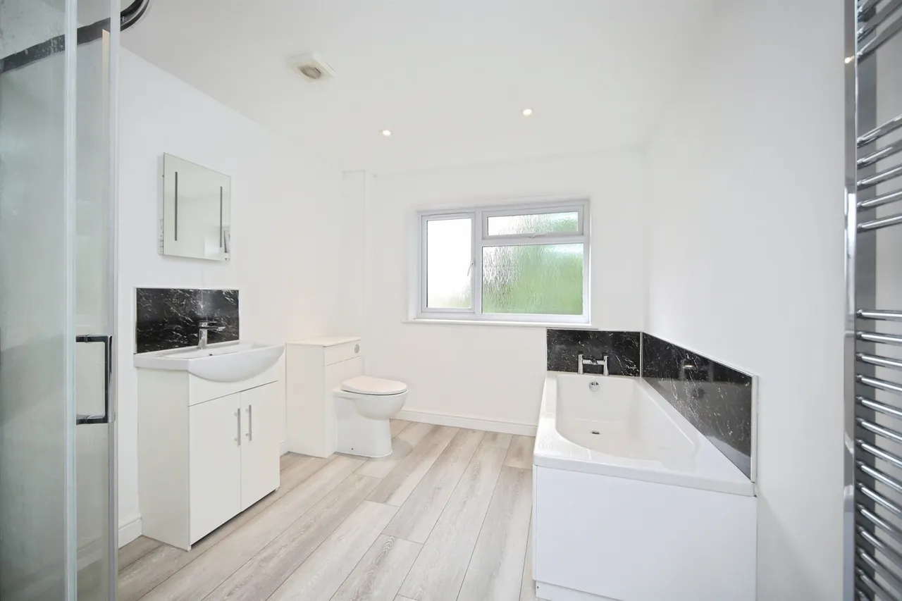 Witham Close, Taunton, photo 10