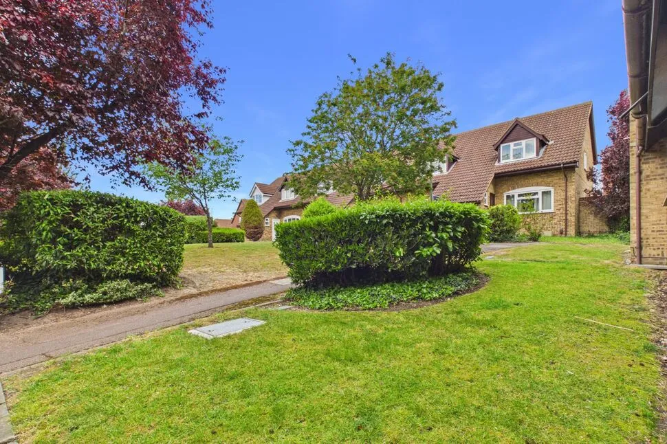 Knights Manor Way, Dartford, Kent, DA1, photo 6