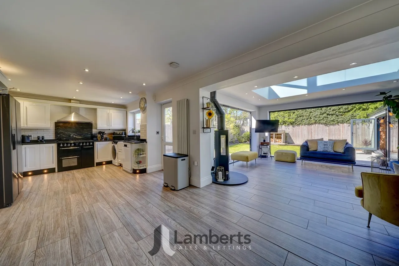 Shellfield House, 1a Sambourne Lane, Redditch, photo 7
