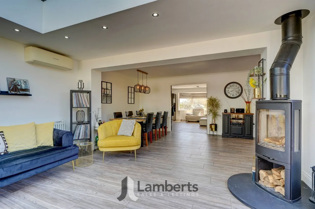 Shellfield House, 1a Sambourne Lane, Redditch, photo 23