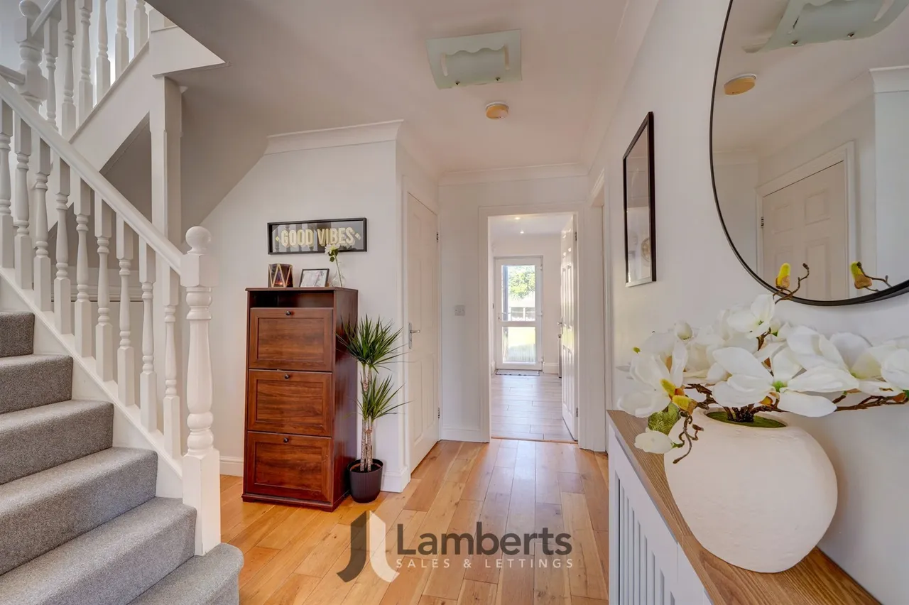 Shellfield House, 1a Sambourne Lane, Redditch, photo 6
