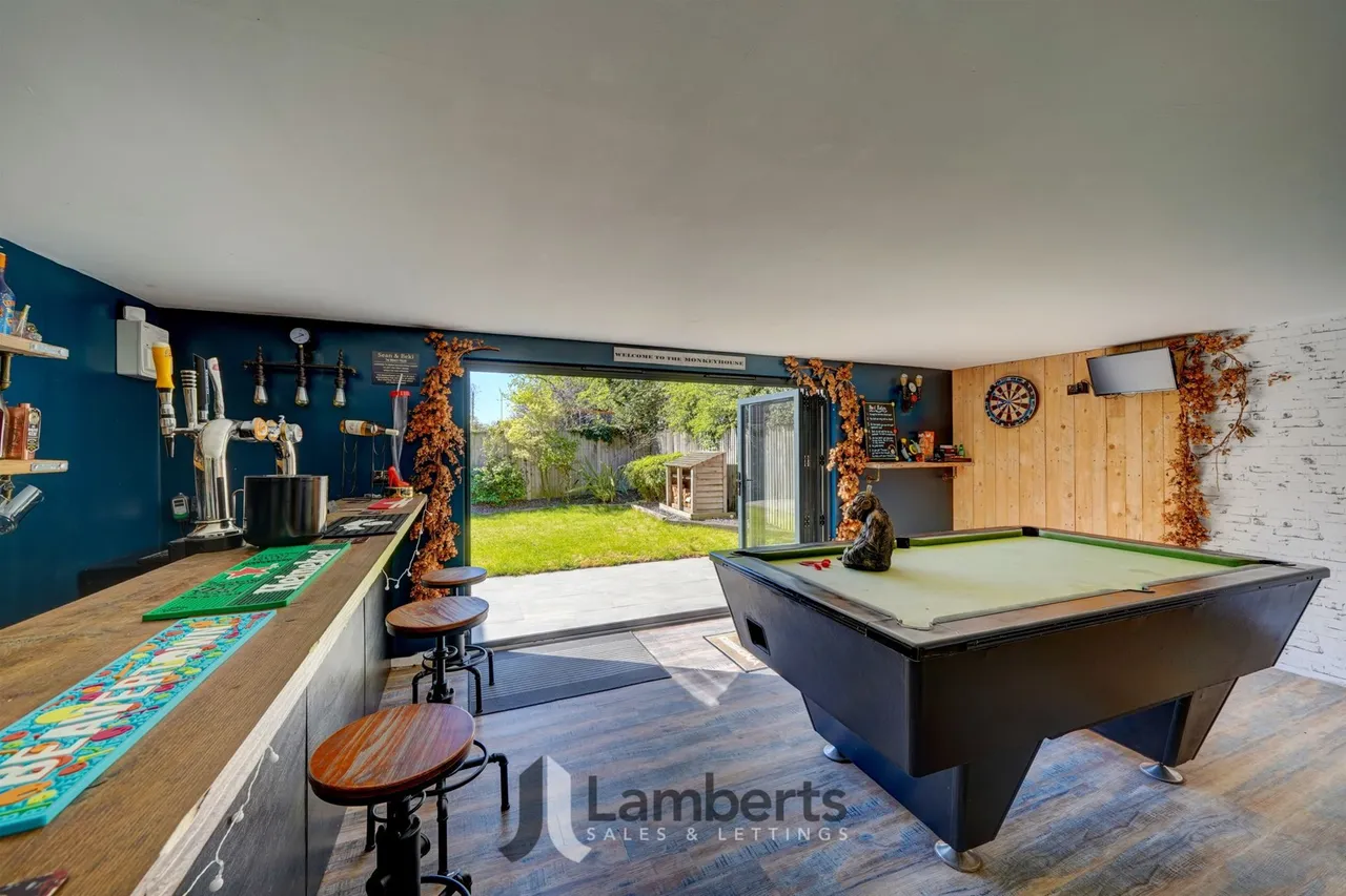 Shellfield House, 1a Sambourne Lane, Redditch, photo 20