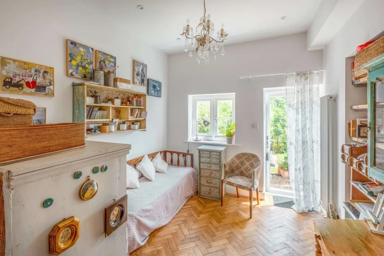 The Street, Frittenden, Cranbrook, Kent, TN17 2DD, photo 7