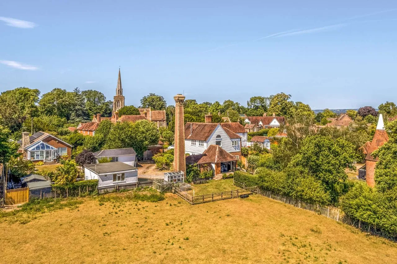 The Street, Frittenden, Cranbrook, Kent, TN17 2DD, photo 8