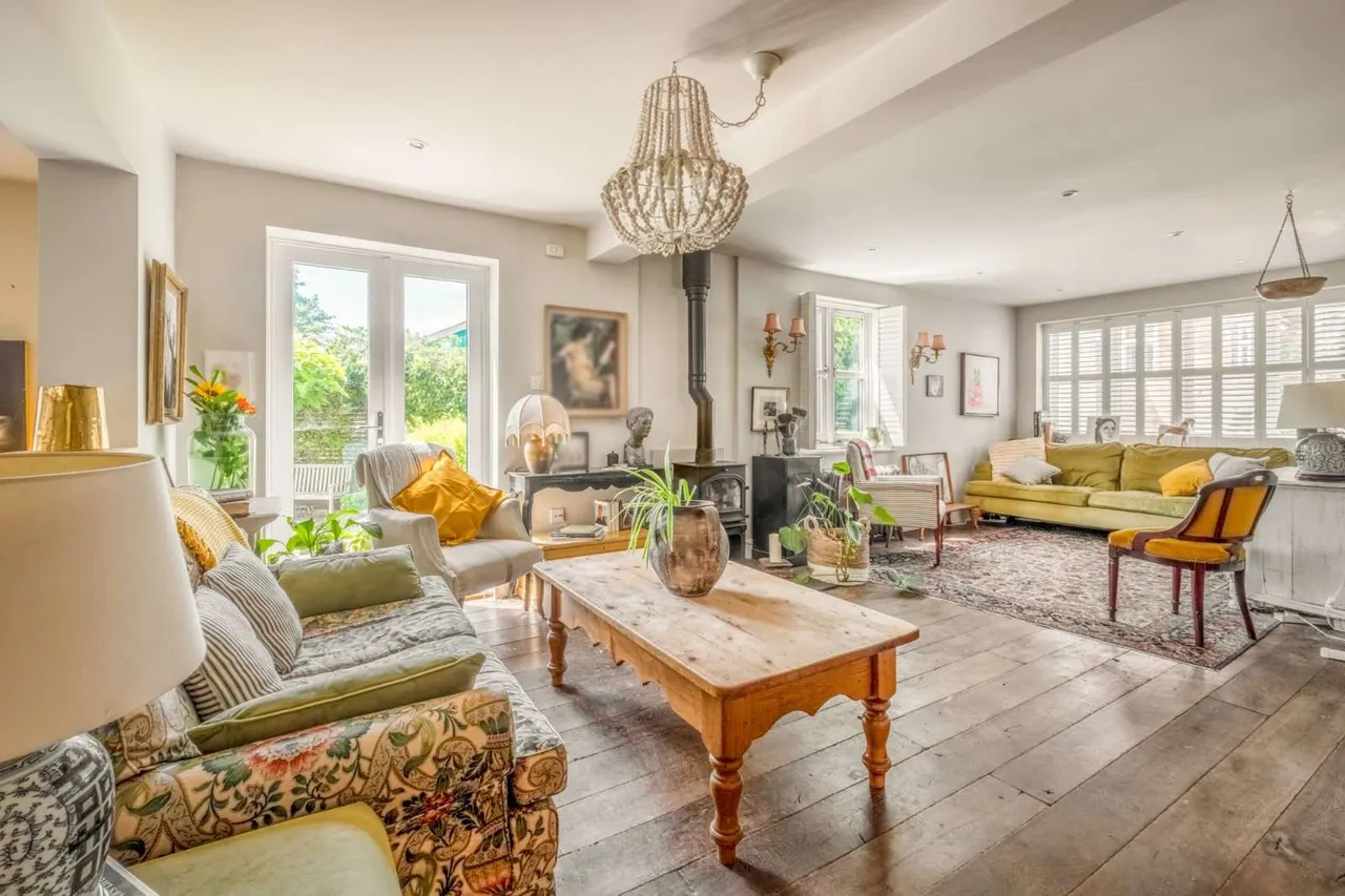 5 bed house for sale — The Street, Frittenden, Cranbrook, Kent, TN17 2DD