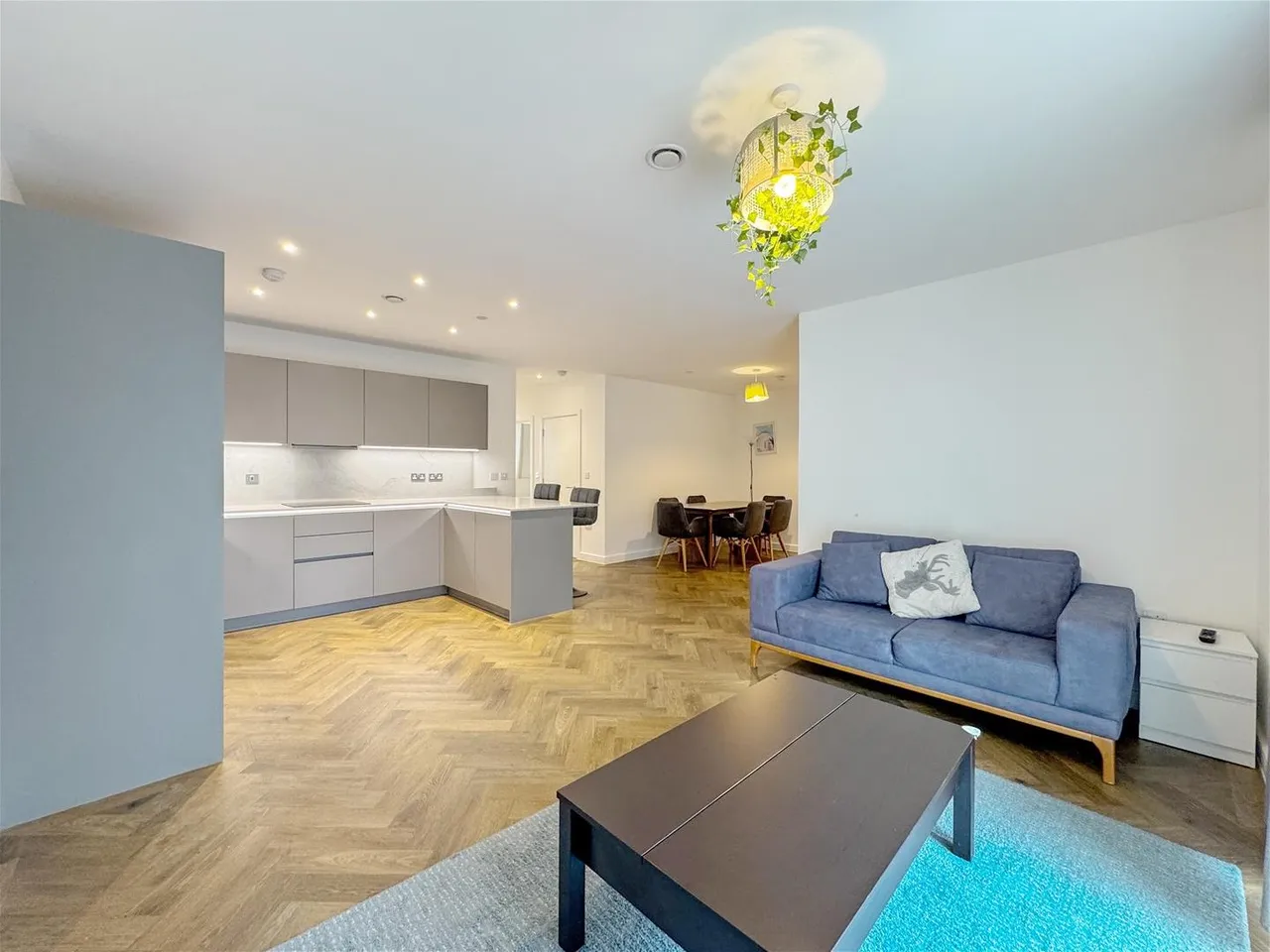 3 bed flat to rent — Granville Road North West Quarter, London NW6 5HF